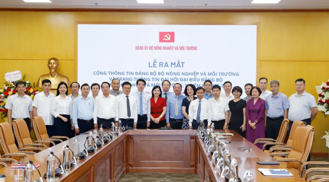 Ra mắt Cổng thông tin Đảng bộ Bộ Nông nghiệp và Môi trường và Trang thông tin Đại hội