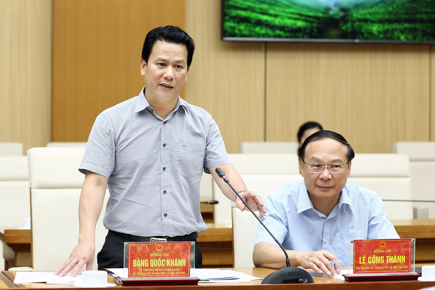 Bộ trưởng Đặng Quốc Khánh làm việc với Lãnh đạo tỉnh Phú Thọ về công tác quản lý tài nguyên và môi trường