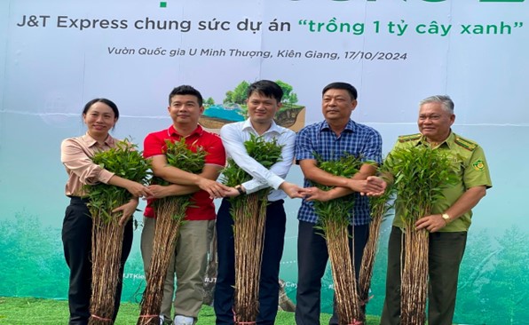 Lễ khởi động chương trình “Kiến tạo tương lai - J&T Express chung sức dự án trồng 1 tỷ cây xanh” tại Vườn quốc gia U Minh Thượng (Kiên Giang)