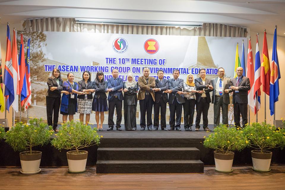 THÔNG TIN BÁO CHÍ&#x3A; HỘI NGHỊ LẦN THỨ 10 NHÓM CÔNG TÁC ASEAN VỀ GIÁO DỤC MÔI TRƯỜNG &#40;AWGEE&#41;